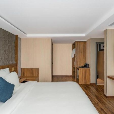 Sophia Hotel Ho Chi Minh City Exterior photo
